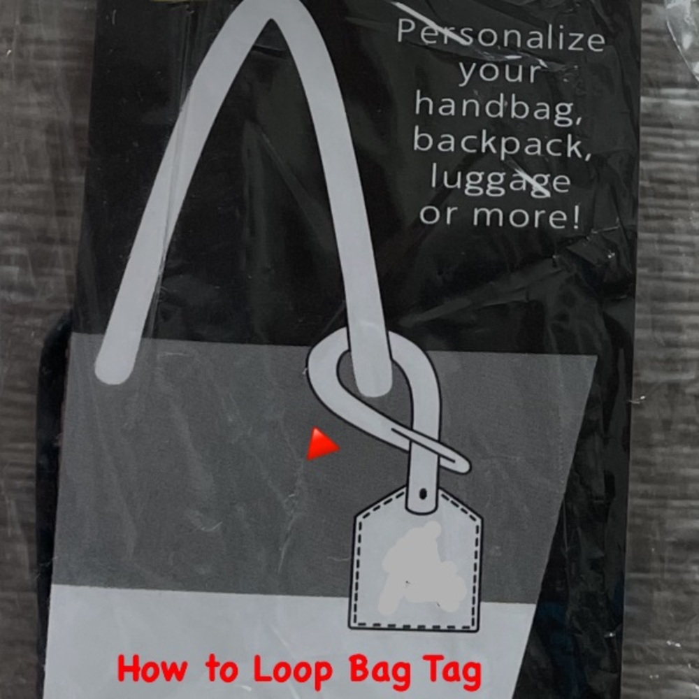 NWT “K•Carroll” Bag Tag, Monogram Letter "D" Pink Bag Tag with "White" Letter - Picture 5 of 5